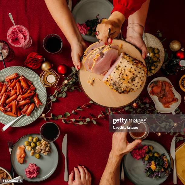 Christmas Eve Buffet Photos and Premium High Res Pictures - Getty Images