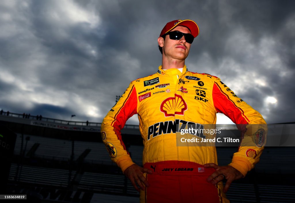 Monster Energy NASCAR Cup Series First Data 500 - Qualifying