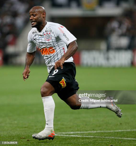 Vagner Love of Corinthians runs during a match between Corinthians and Santos for the Brasileirao Series A 2019 at Arena Corinthians on October 26,...