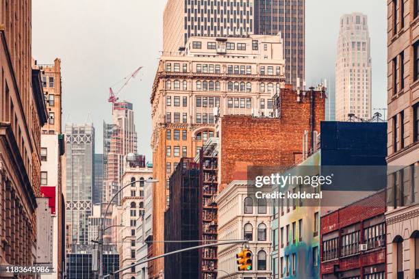 soho buildings - soho new york stockfoto's en -beelden