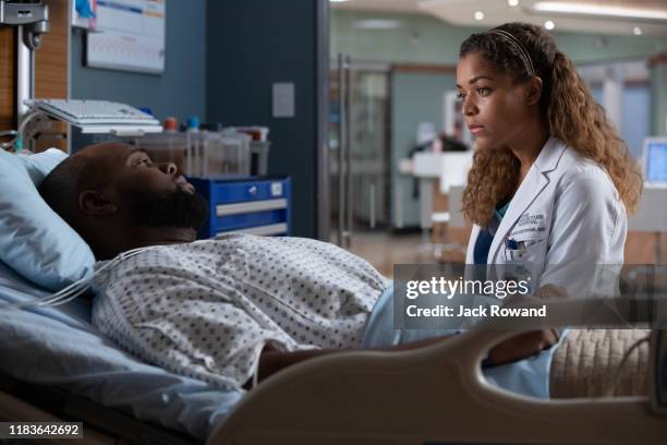 Friends and Family" - Dr. Shaun Murphy visits his father on his deathbed and the family reunion reveals unexpected results. Meanwhile, Dr. Neil...