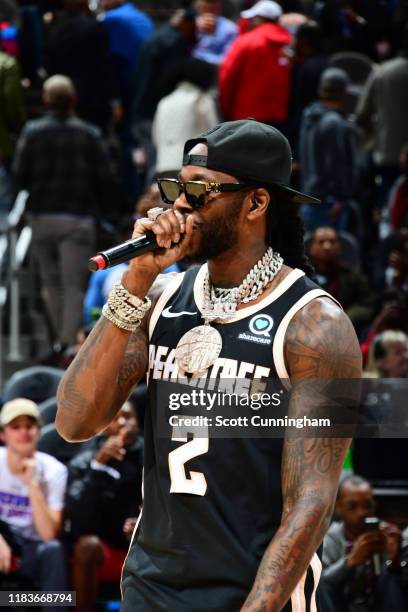 Boston Rapper Chainz 1,282 2 Chainz And Basketball Stock Photos, High-Res Pictures, and ...