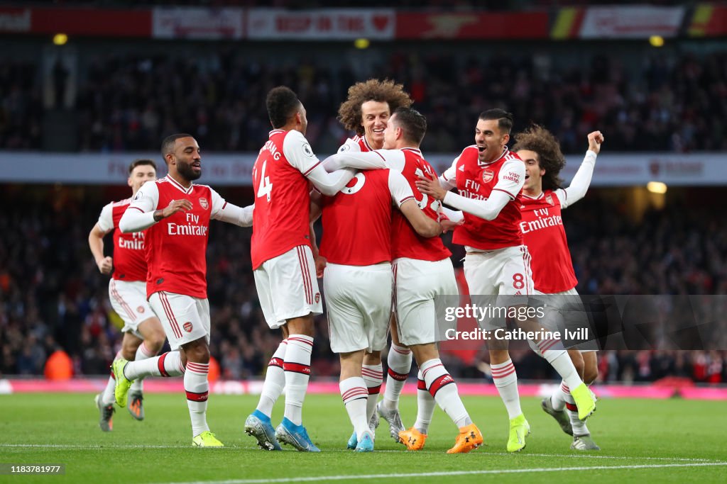 Arsenal FC v Crystal Palace - Premier League