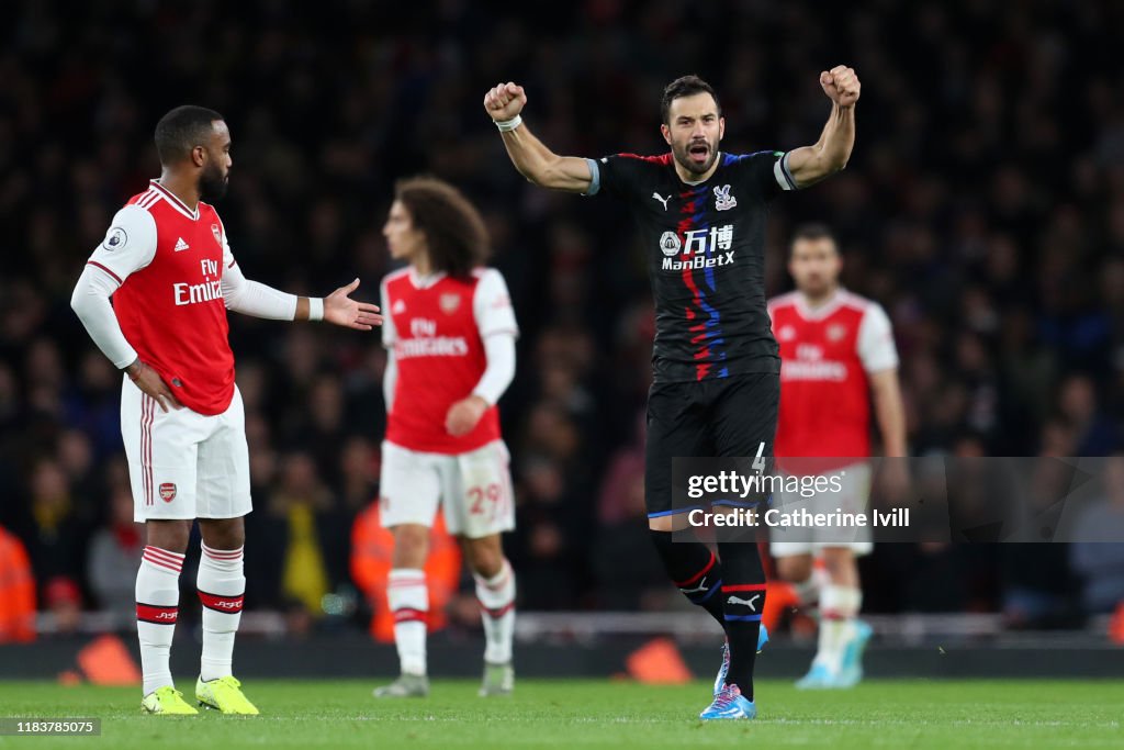 Arsenal FC v Crystal Palace - Premier League