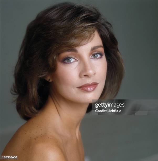 1,899 Anne Archer Photos & High Res Pictures - Getty Images