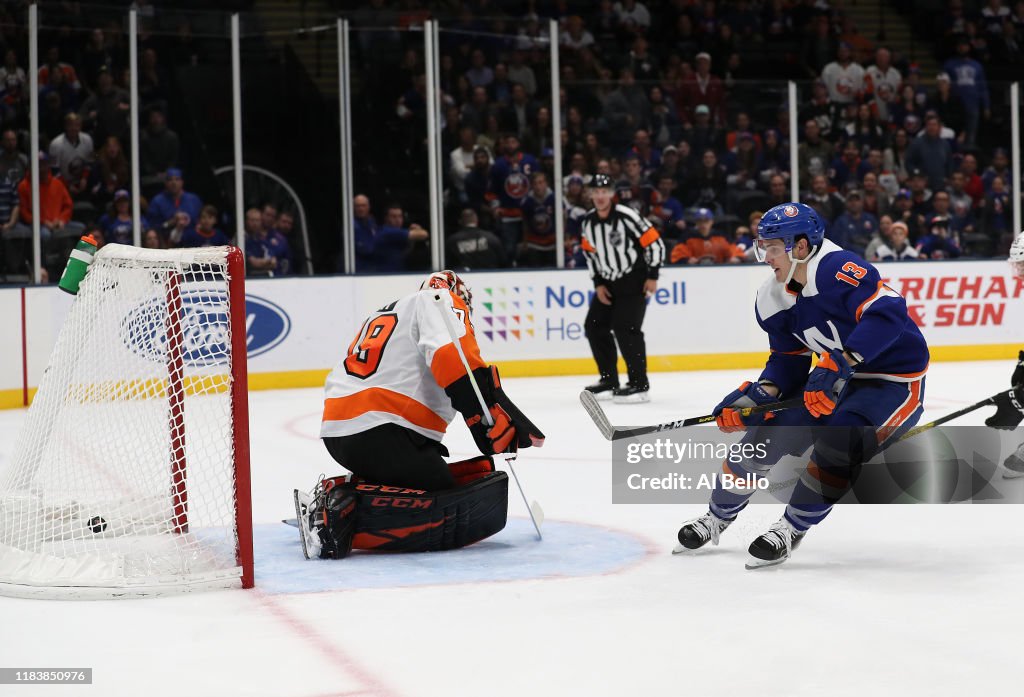 Philadelphia Flyers v New York Islanders