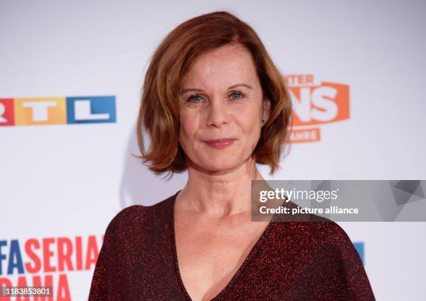 November 2019, North Rhine-Westphalia, Cologne: The actress Petra Blossey comes to a party on the occasion of the 25th anniversary of the RTL...