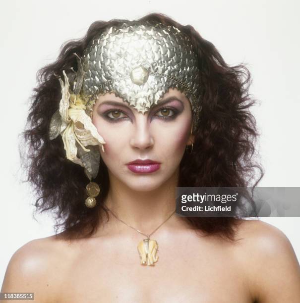 Kate Bush, British singer, songwriter, musician and record producer , 3rd December 1980.