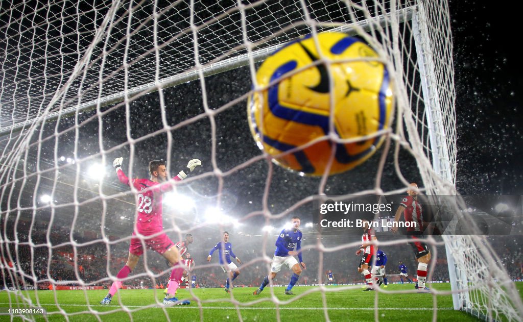 Southampton FC v Leicester City - Premier League