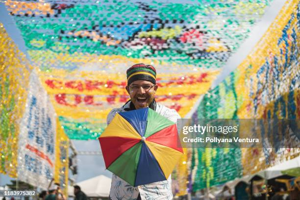 Concierge Rasta 20 Rasta Costume Stock Photos, High-Res Pictures, and Images - Getty Images