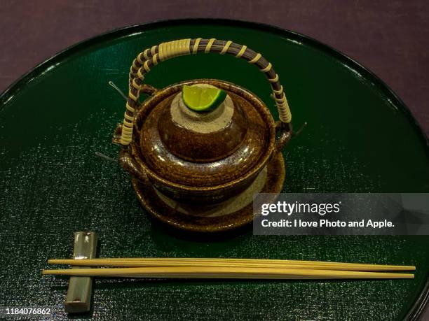 matsutake mushroom dobinmushi - 宝塚市 fotografías e imágenes de stock