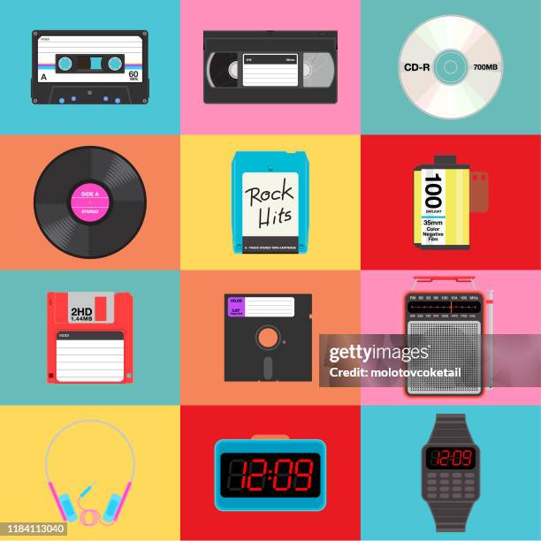 ilustrações de stock, clip art, desenhos animados e ícones de items from yesteryears - cassette