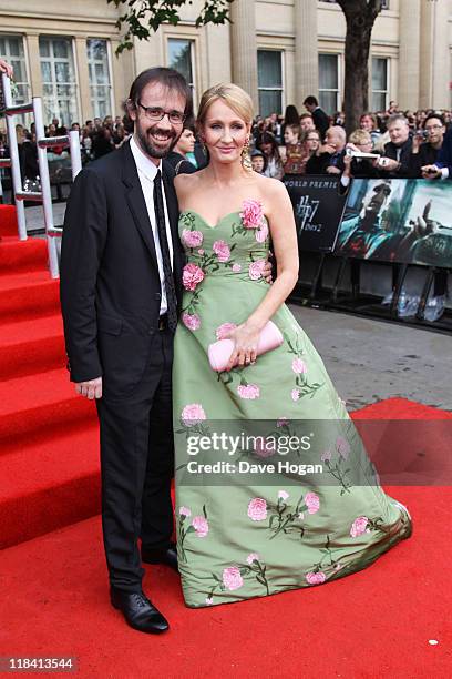 Rowling and Neil Murray attend the world premiere of Harry Potter and the Deathly Hallows Part 2 at Trafalgar Square on July 7, 2011 in London,...