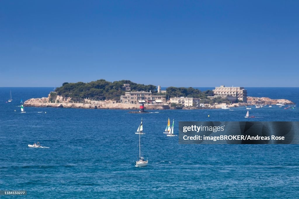 Ile de Bendor, Bendor Island, off Bandol, Alpes-Maritimes, Cote d'Azur, Southern France, France