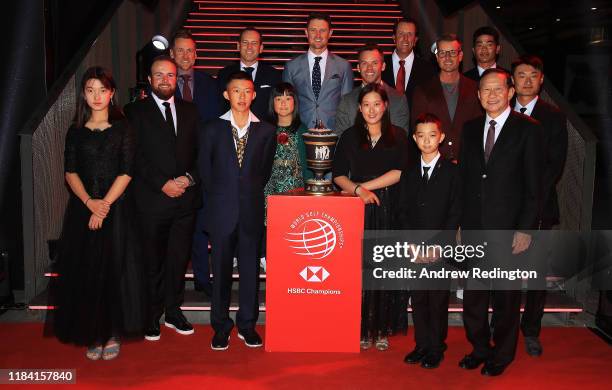 Xihuan Chang Zilin Xu, Yang Tong, Jiaze Sun and Zixin Ni 2019 HSBC National Junior Championship Finalists pictured with Shane Lowry, Ian Poulter of...