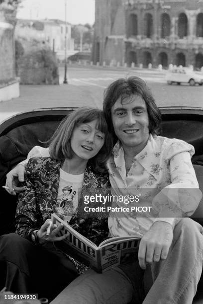 Michel Delpech et sa femme Chantal Simon en voyage à Rome le 22 mai 1973, Italie.