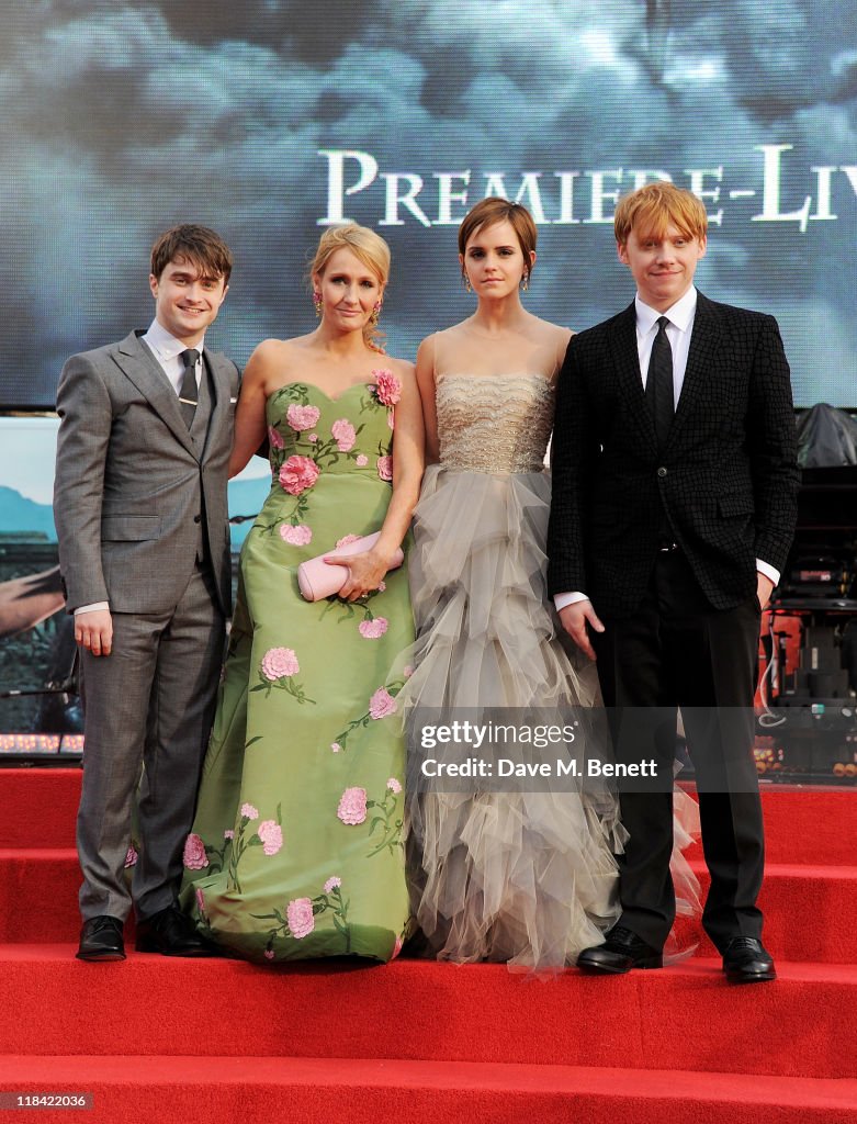 Harry Potter And The Deathly Hallows Part 2 - World Premiere - Inside Arrivals