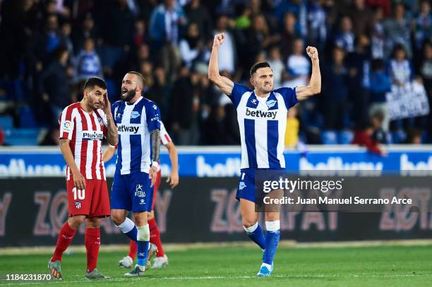 Lucas Perez of Deportivo Alaves celebrates after scoring goal during the Liga match between Deportivo Alaves and Club Atletico de Madrid at Estadio...