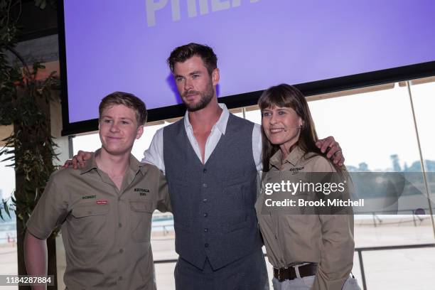 Bob Irwin Chris Hemsworth and Terri Irwin attend a preview of Tourism Australia's latest campaign at Sydney Opera House on October 30, 2019 in...