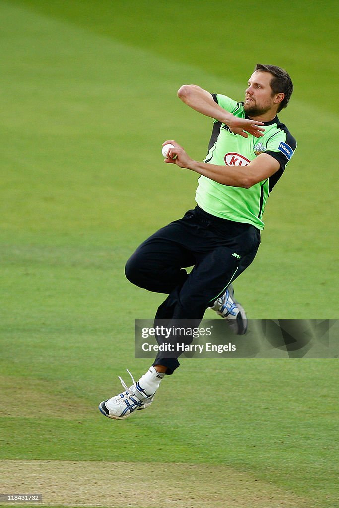 Middlesex v Surrey - Friends Life T20