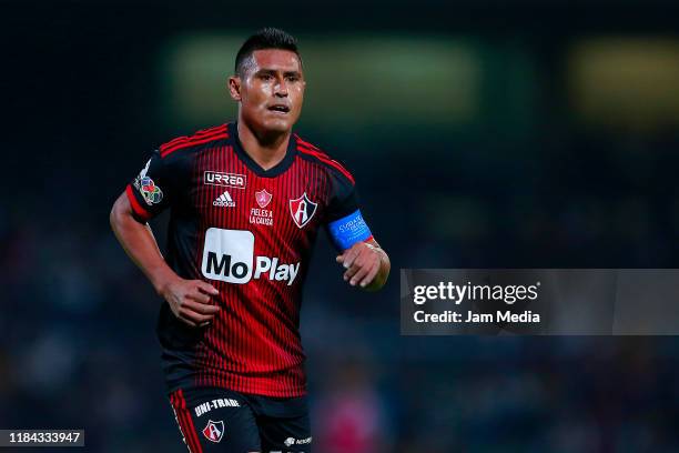 Osvaldo Martinez of Atlas looks on during the 16th round match between Pumas UNAM and Atlas as part of the Torneo Apertura 2019 Liga MX at Olimpico...