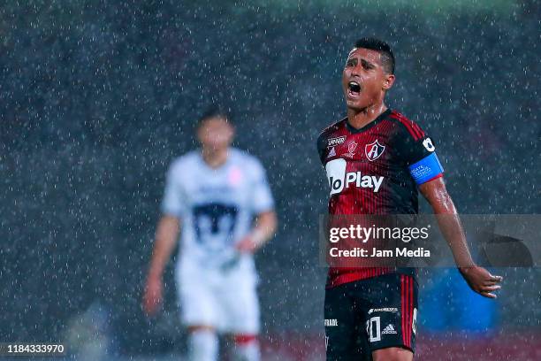 Osvaldo Martinez of Atlas reacts during the 16th round match between Pumas UNAM and Atlas as part of the Torneo Apertura 2019 Liga MX at Olimpico...