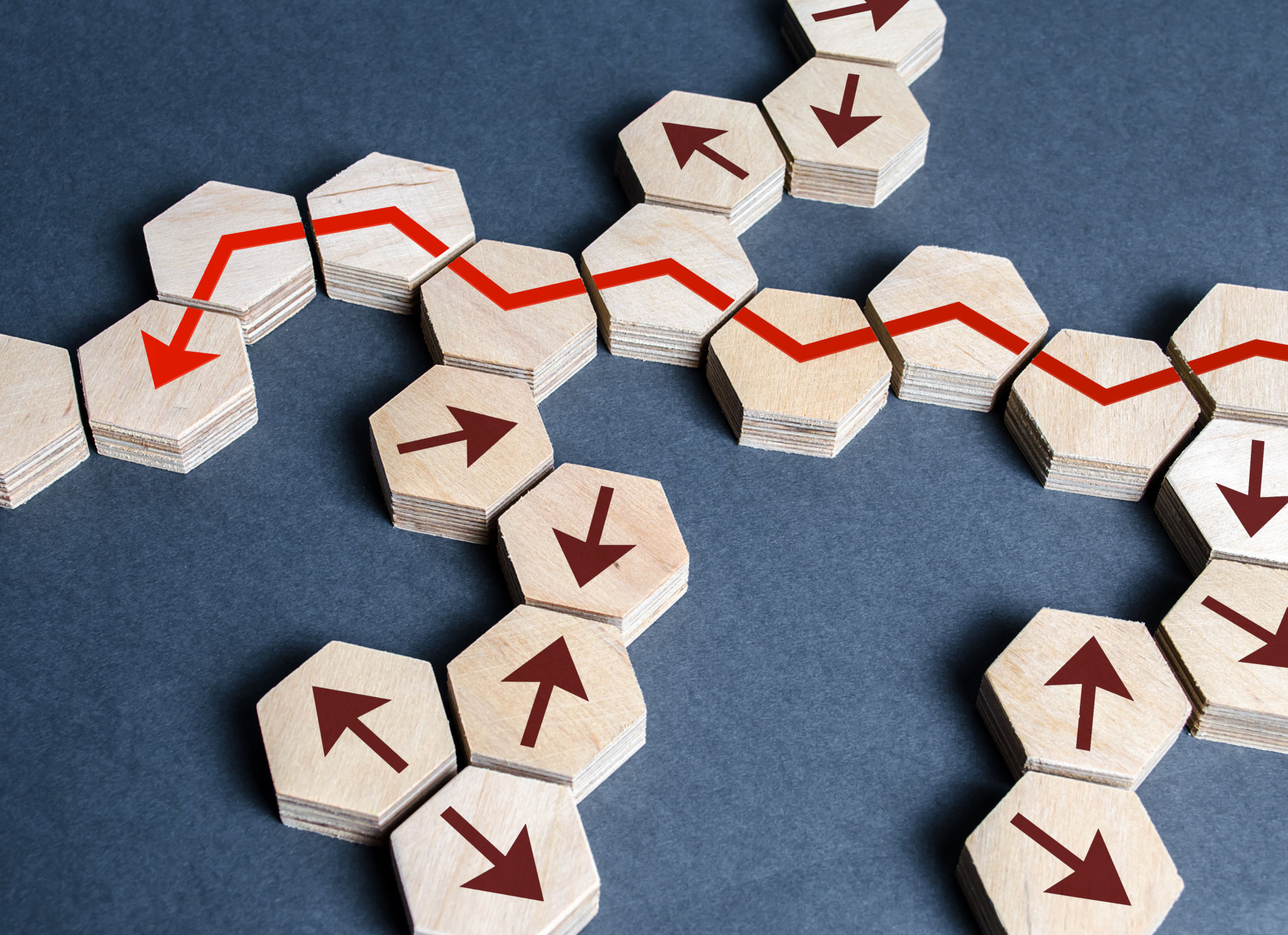 The red arrow finds its optimal path through many impassable options. Strategic planning, business development, search for new markets and opportunities. Risk management, making the right decisions. The red arrow finds its optimal path through many impassable options. Strategic planning, business development, search for new markets and opportunities. Risk management, making the right decisions.