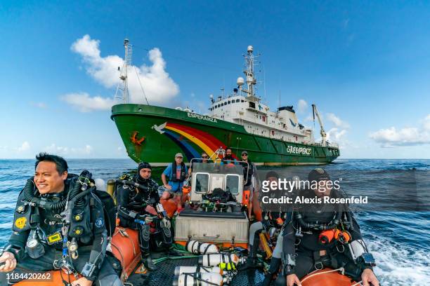 Part of the diving team leaves the Greenpeace ship on a speedboat to explore the deep reefs unknown near the mouth of the Amazon river on September...