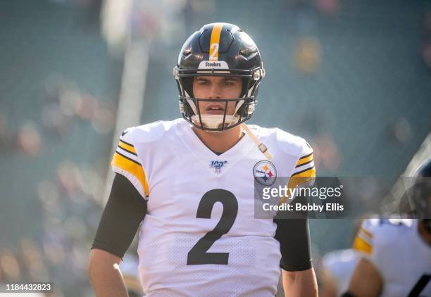 Mason Rudolph of the Pittsburgh Steelers warms up before the start of the game against the Cincinnati Bengals at Paul Brown Stadium on November 24,...