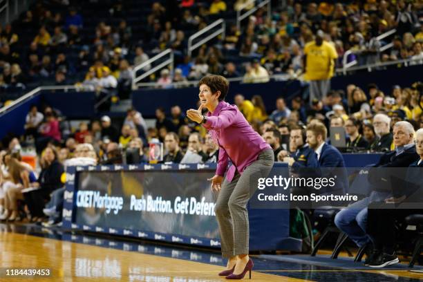 Notre Dame Fighting Irish head coach Muffet McGraw reacts to her team's play during a regular season non-conference game between the Notre Dame...