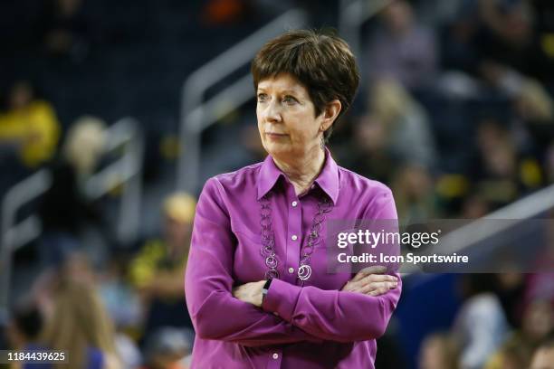 Notre Dame Fighting Irish head coach Muffet McGraw reacts to her team's play during a regular season non-conference game between the Notre Dame...