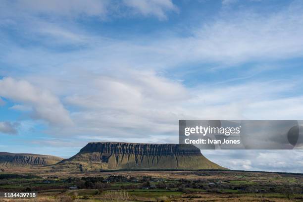 benbulbin mountain - flat top stock pictures, royalty-free photos & images