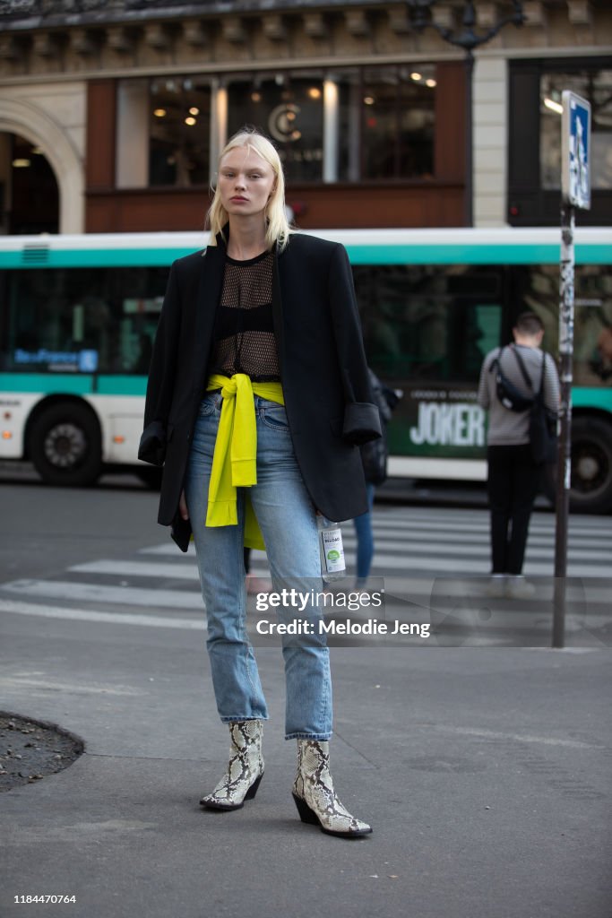 Street Style : Paris Fashion Week - Womenswear Spring Summer 2020 : Day Eight