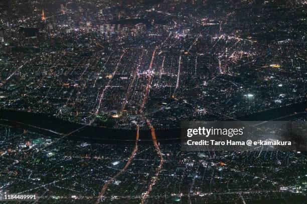 tokyo tower and tokyo sky tree in tokyo of japan aerial view from airplane - ueno tokio stock-fotos und bilder