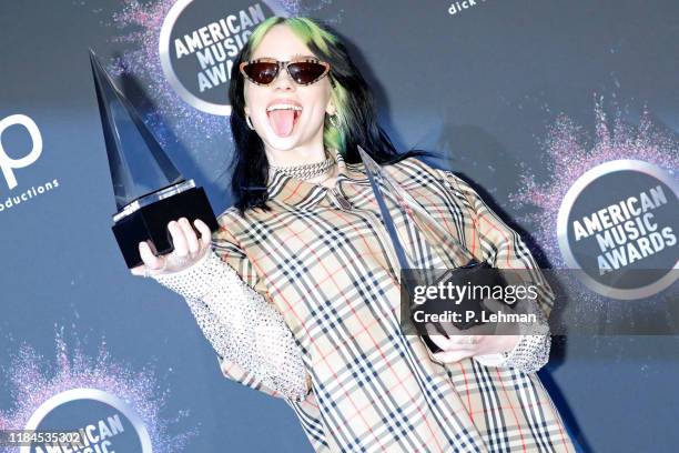 Billie Eilish in the press room at the 2019 American Music Awards at Microsoft Theater - PHOTOGRAPH BY P. Lehman / Future Publishing