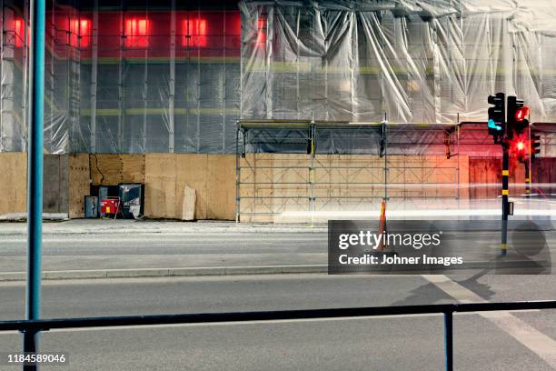 traffic lights near empty road - way foundation stock pictures, royalty-free photos & images