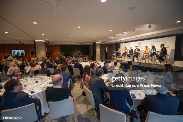 The deputy director of ‘La Vanguardia’, Enric Sierra; Cayetana Alvarez de Toledo ; Laura Borras ; Jose Zaragoza ; Gabriel Rufian , Jaume Asens , Ines...