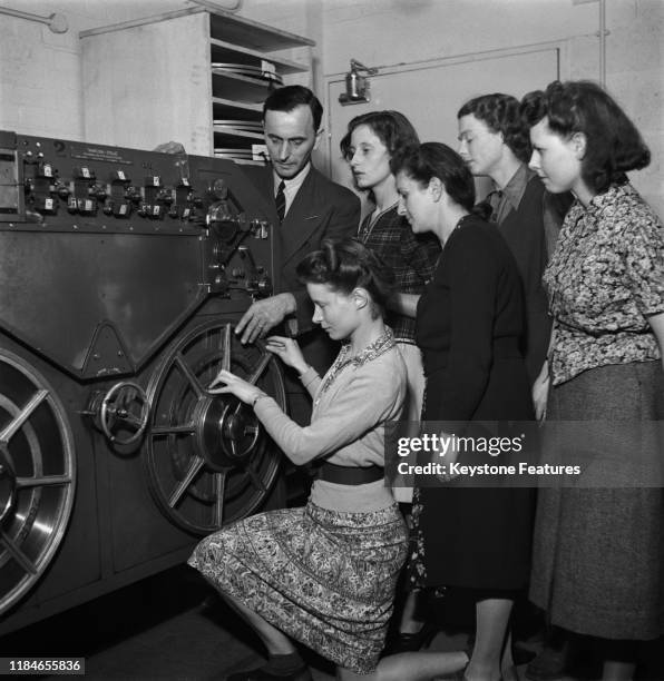 Reproducing Machine Ii Machine Photos and Premium High Res Pictures - Getty Images