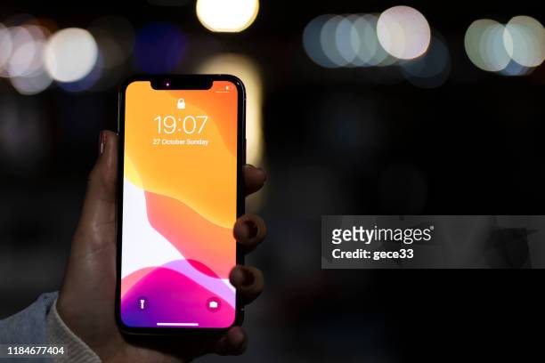 apple iphone 11pro silver white - eleventh stock pictures, royalty-free photos & images