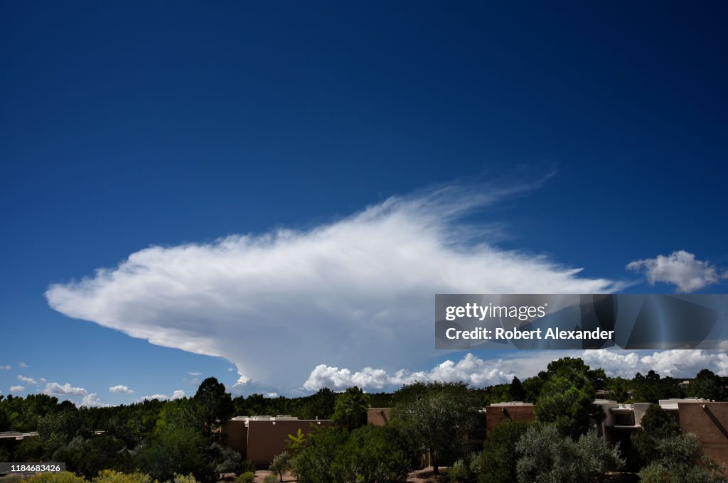 Cumulonimbus incus cloud in New Mexico, USA