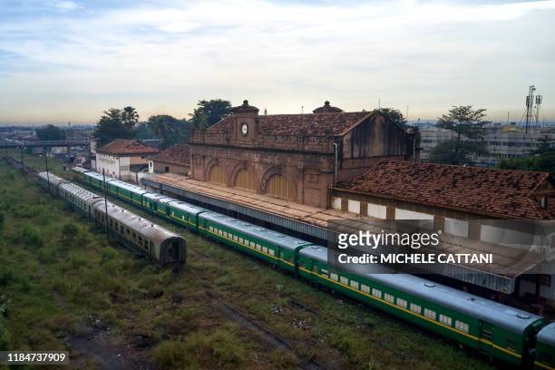 An aerial view showing the train station in Bamako on October 21, 2019. - In Mali, where no trains have run for a year and a half, the capital's...