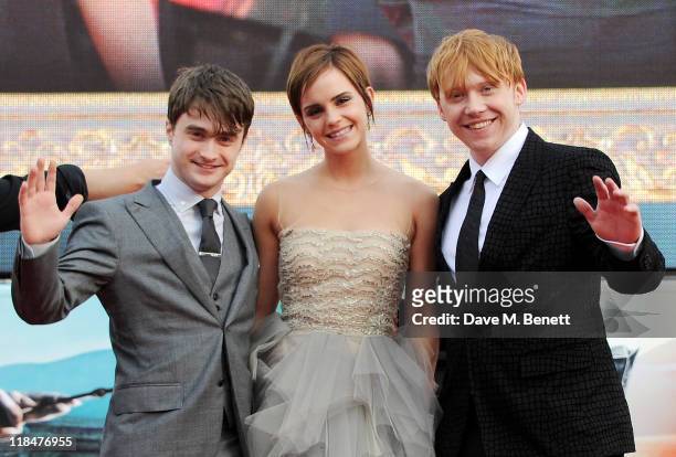 Actors Daniel Radcliffe, Emma Watson and Rupert Grint attend the World Premiere of 'Harry Potter And The Deathly Hallows Part 2' in Trafalgar Square...