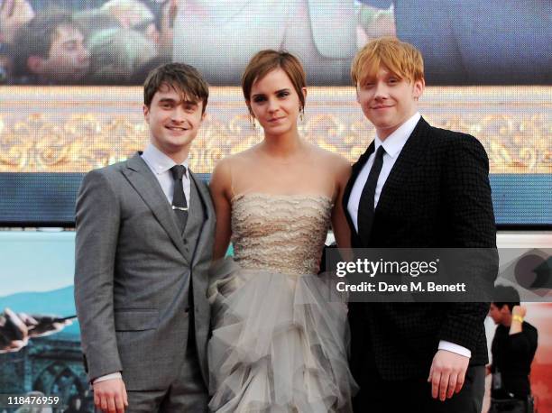 Actors Daniel Radcliffe, Emma Watson and Rupert Grint attend the World Premiere of 'Harry Potter And The Deathly Hallows Part 2' in Trafalgar Square...