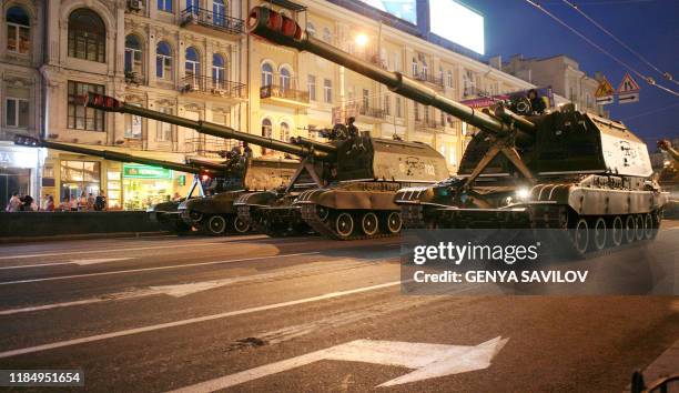 Ukrainian Army tanks drive in central Kiev on August 21, 2008 during a military parade rehearsal in Kiev prior to the celebrating the 17th...