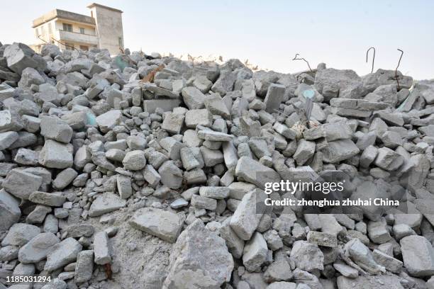 ruins - natural stone block stock pictures, royalty-free photos & images