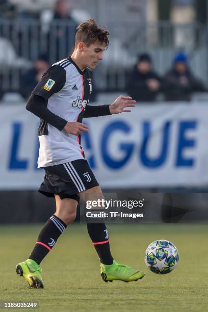 Nicolo Fagioli of Juventus U19 controls the ball during the UEFA Youth League match between Juventus U19 and Atletico Madrid U19 on November 26, 2019...