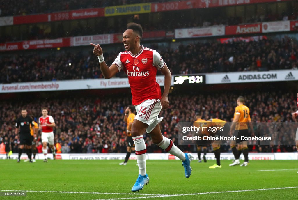 Arsenal FC v Wolverhampton Wanderers - Premier League