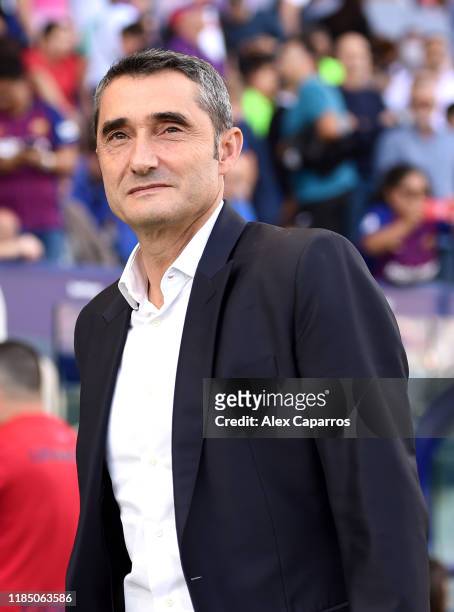 Ernesto Valverde manager of Barcelona looks on during the Liga match between Levante UD and FC Barcelona at Ciutat de Valencia on November 02, 2019...