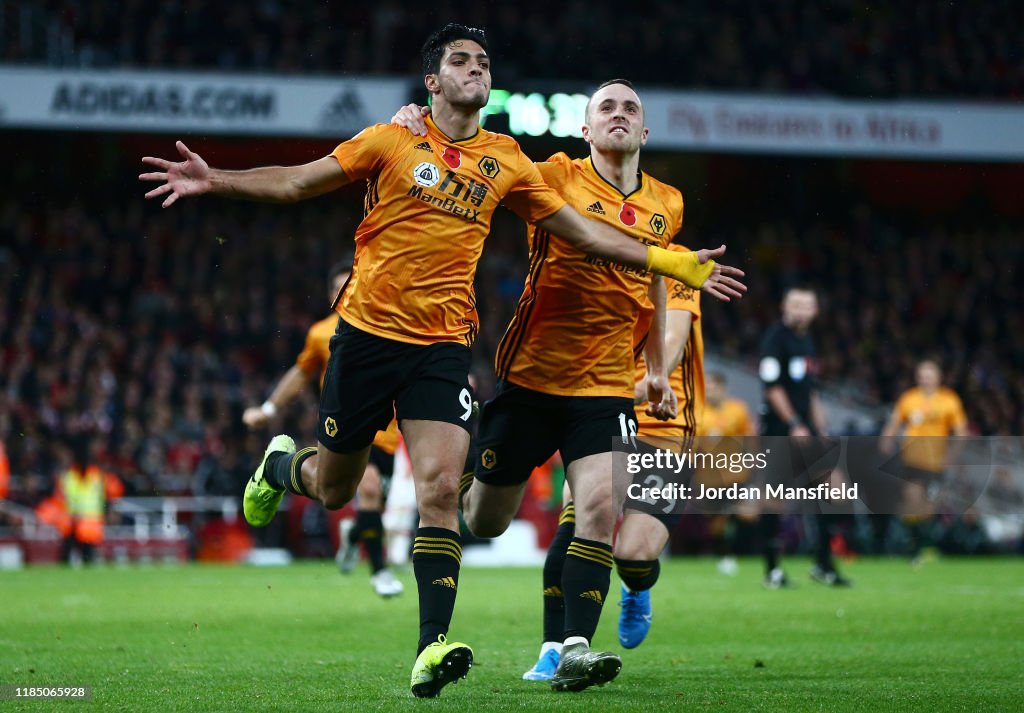 Arsenal FC v Wolverhampton Wanderers - Premier League