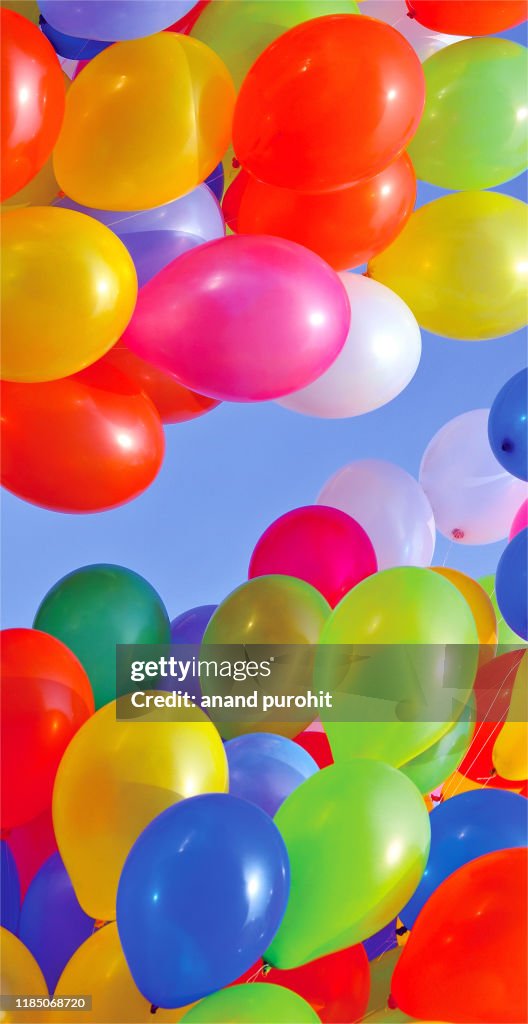 Balloons Mobile Phone Wallpaper High-Res Stock Photo - Getty Images